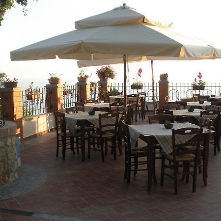 Agritursmo Montesalerno Villa Diamante Esterno foto